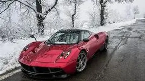 “粤港澳全运会羽毛球女双项目，福建选手黄东萍、谭宁夺冠”