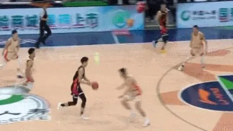 西篮甲精准出击，五成命中率彰显信心，品质之战聚焦眼球！