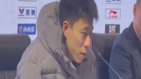 安帅助力埃斯特旺梦圆，驾照考试成功传喜讯