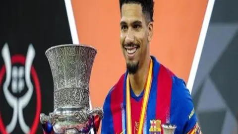 2025年国象中国分区赛第六轮：巅峰对决战火燃情